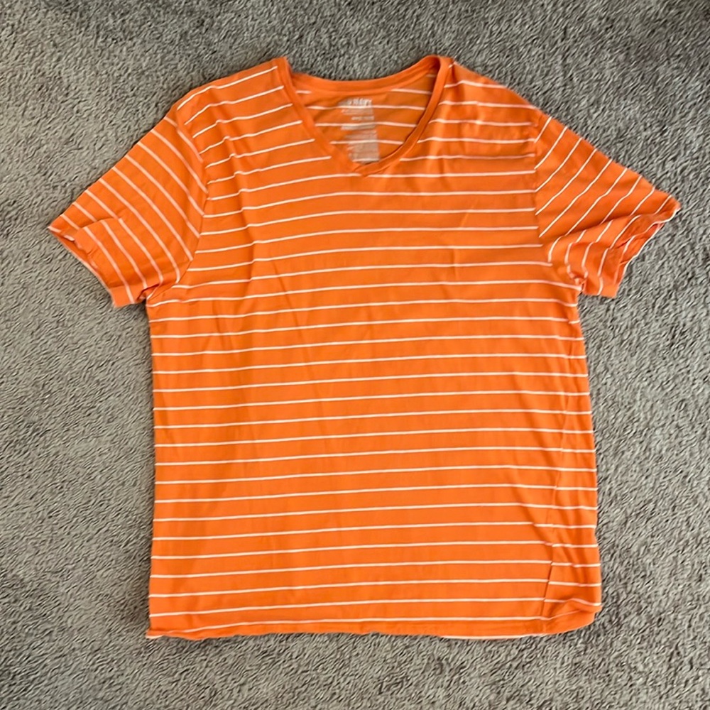 Men’s Old Navy, V-neck Tee